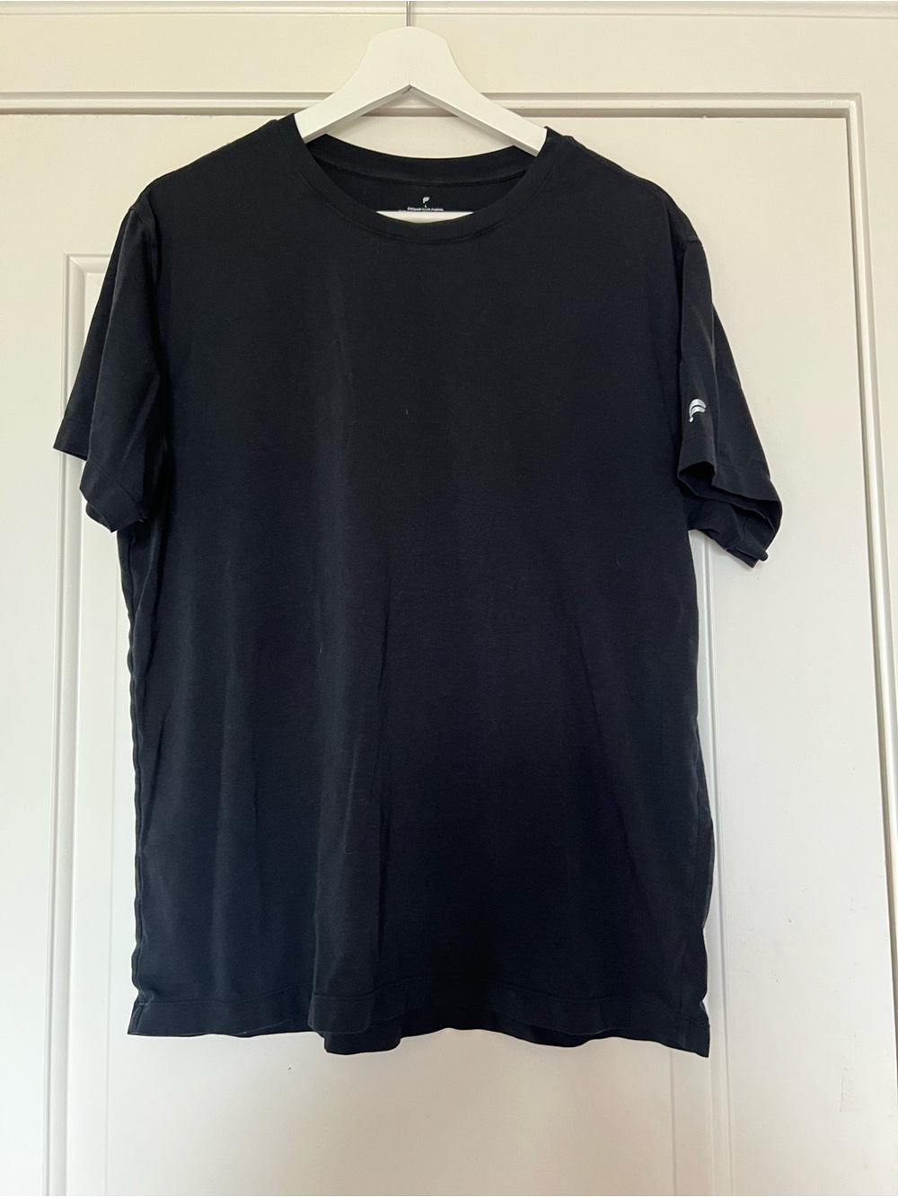 Fabletics Black Crew Neck Short Sleeve Tee